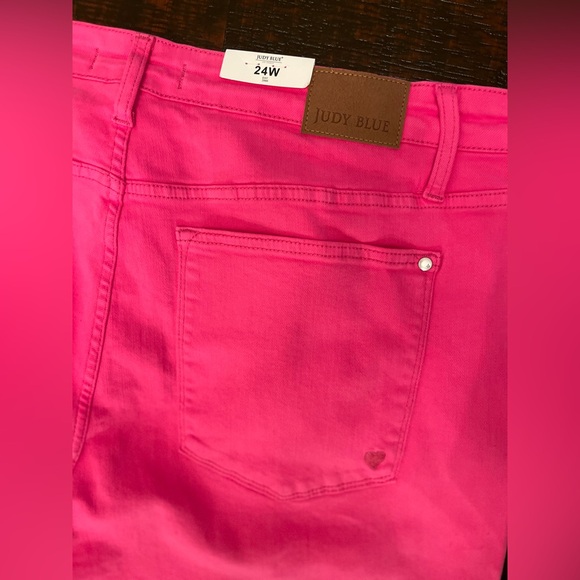 Judy Blue Size 24W High Waist Hot Pink Jeans Straight Leg Raw Hem Stretchy Comfy - Picture 9 of 14